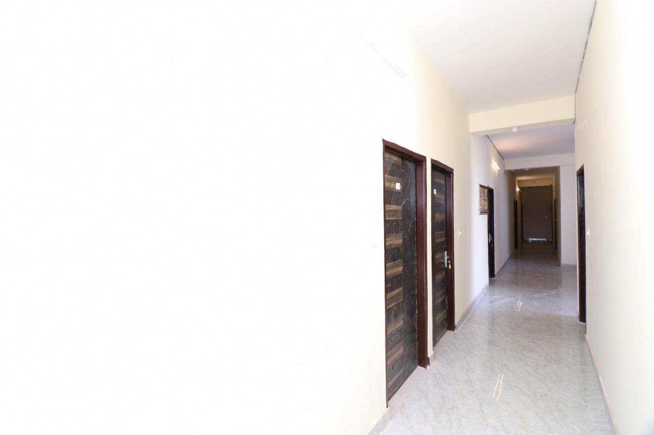 Oyo 26652 Roop River Resort Naupala Ngoại thất bức ảnh